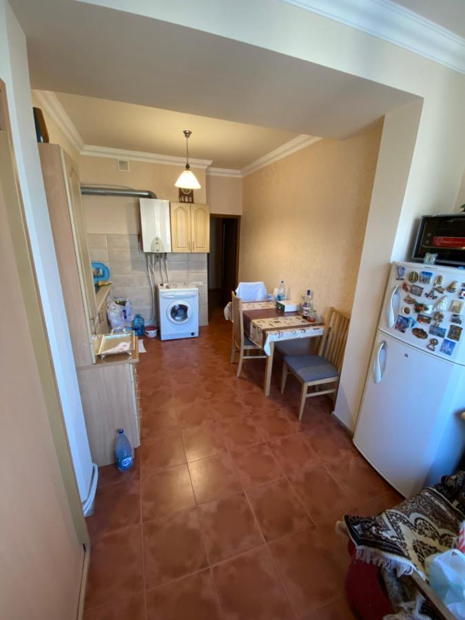 Large Cozy Apartment On Beginning Of Komitas Ave Yerevan Bagian luar foto